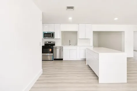 2440 NW 63rd Terrace Sunrise FL 33313