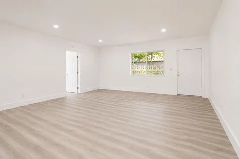 2440 NW 63rd Terrace Sunrise FL 33313