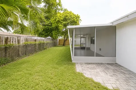 2440 NW 63rd Terrace Sunrise FL 33313