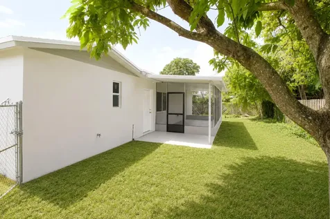 2440 NW 63rd Terrace Sunrise FL 33313