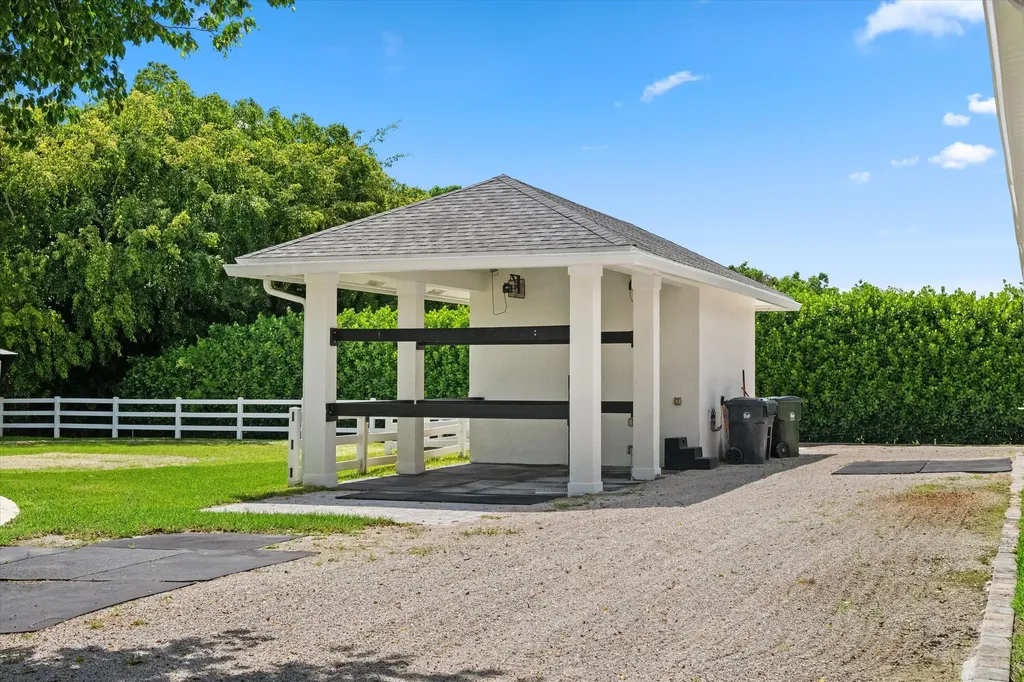 14466 Laurel Trail Wellington FL 33414