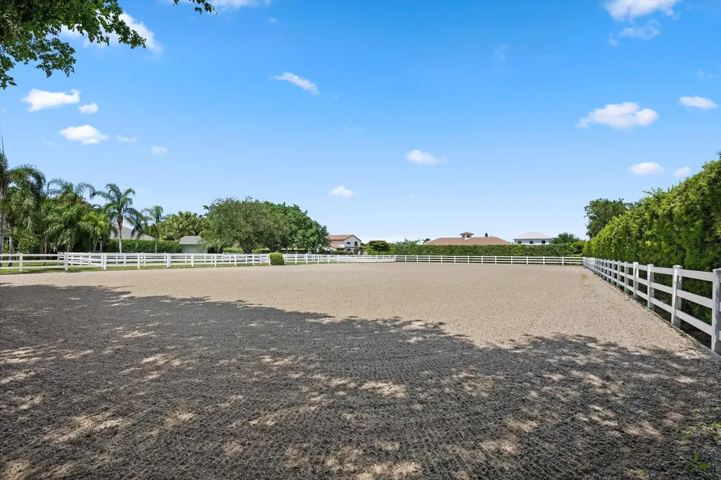 14466 Laurel Trail Wellington FL 33414