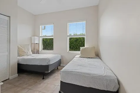 14466 Laurel Trail Wellington FL 33414