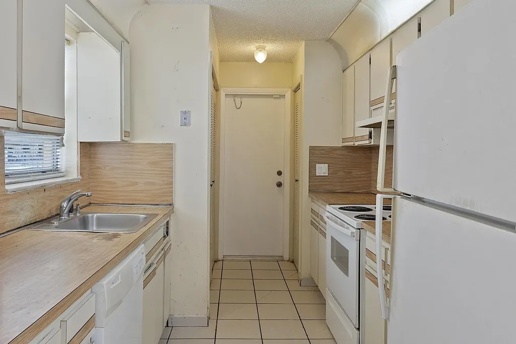 1953-1955 NW 3rd Street Miami FL 33125