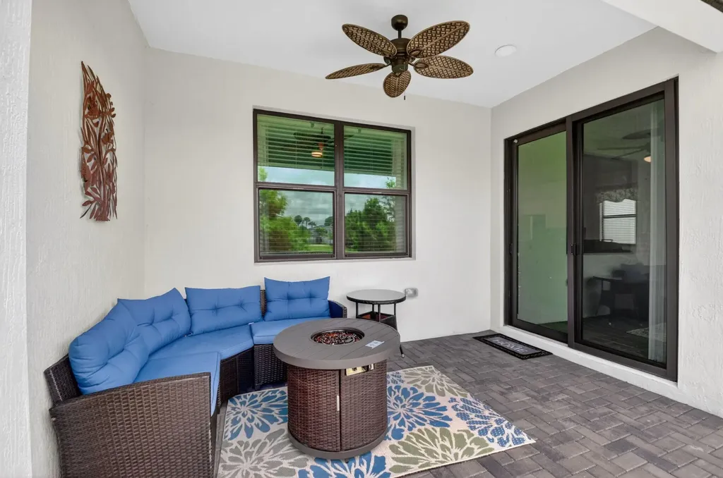 6026 Henderson Way West Palm Beach FL 33415