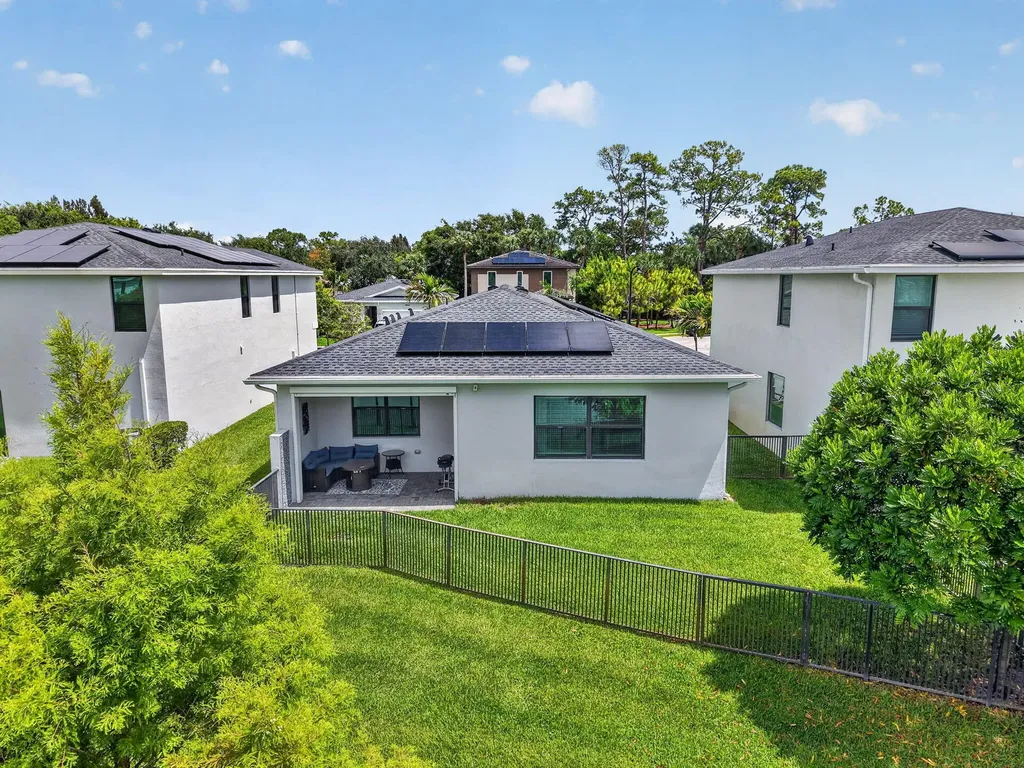 6026 Henderson Way West Palm Beach FL 33415