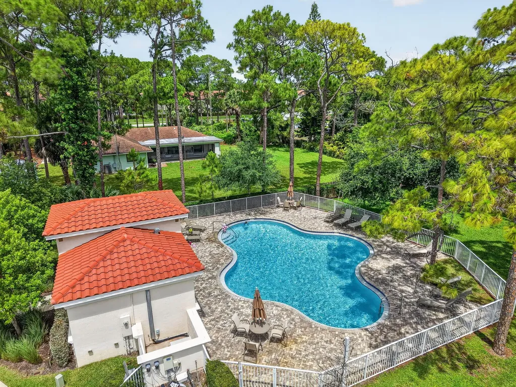 6026 Henderson Way West Palm Beach FL 33415