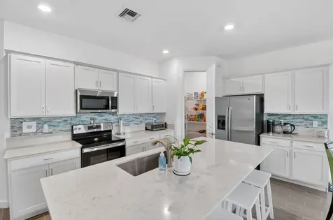6026 Henderson Way West Palm Beach FL 33415