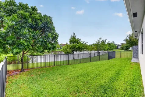 6026 Henderson Way West Palm Beach FL 33415