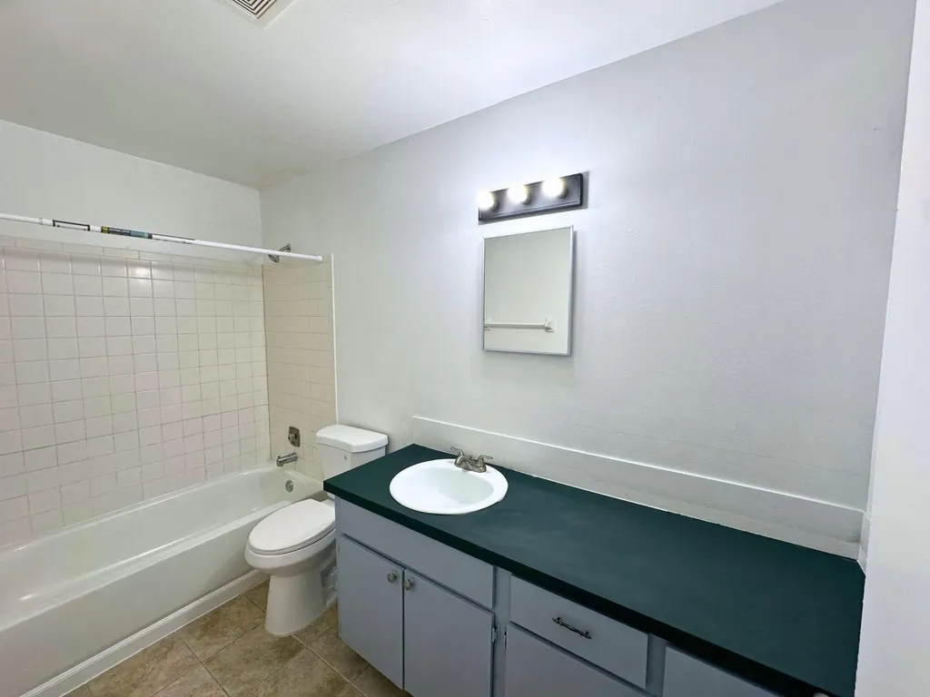 3662 Davis Road Palm Springs FL 33461