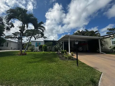 4081 4th Court Lantana FL 33462