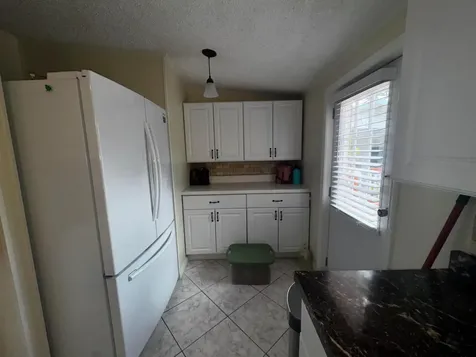 4081 4th Court Lantana FL 33462