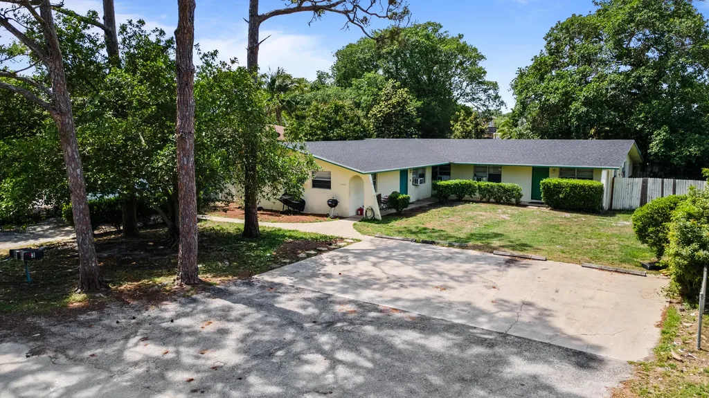 4453 Stevens Road Lake Worth Beach FL 33461
