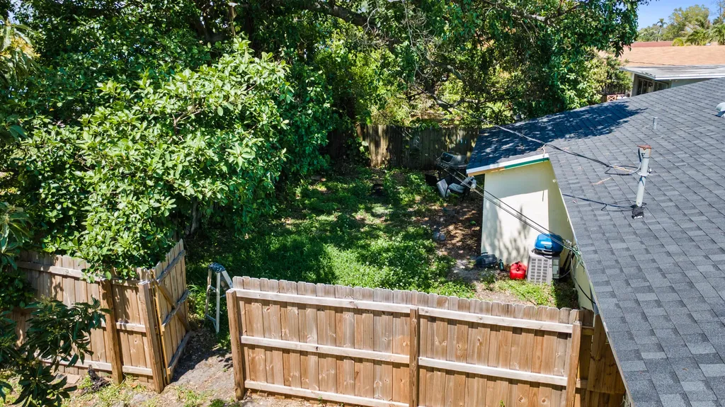 4453 Stevens Road Lake Worth Beach FL 33461