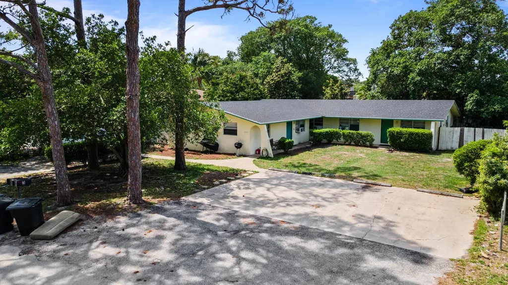 4453 Stevens Road Lake Worth Beach FL 33461