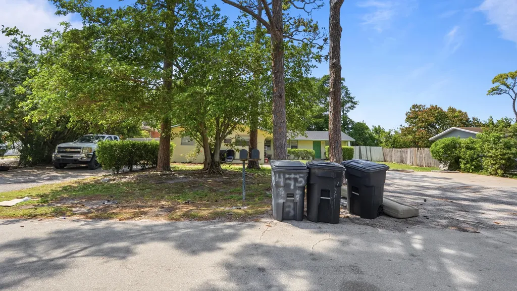 4453 Stevens Road Lake Worth Beach FL 33461