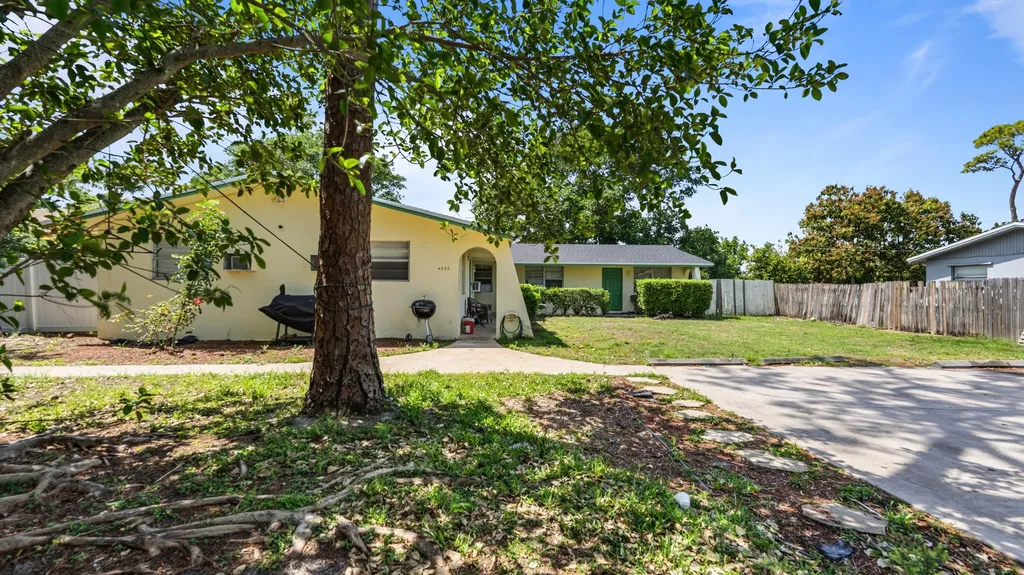 4453 Stevens Road Lake Worth Beach FL 33461