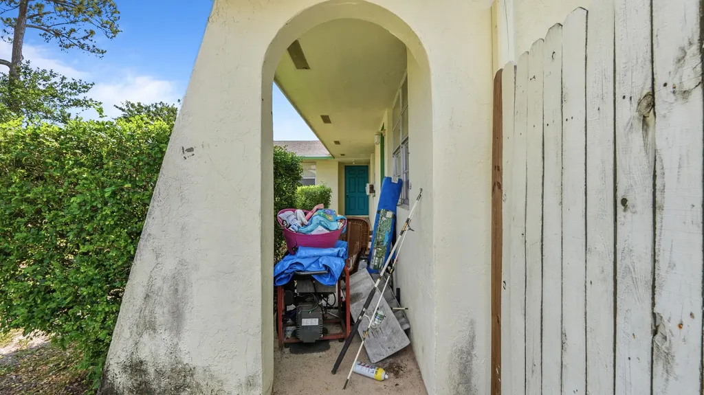 4453 Stevens Road Lake Worth Beach FL 33461