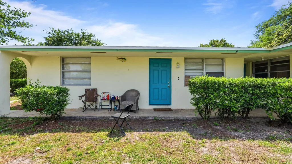 4453 Stevens Road Lake Worth Beach FL 33461
