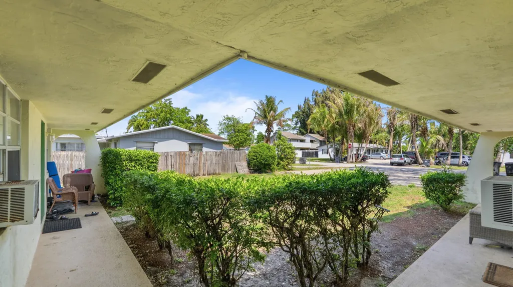 4453 Stevens Road Lake Worth Beach FL 33461