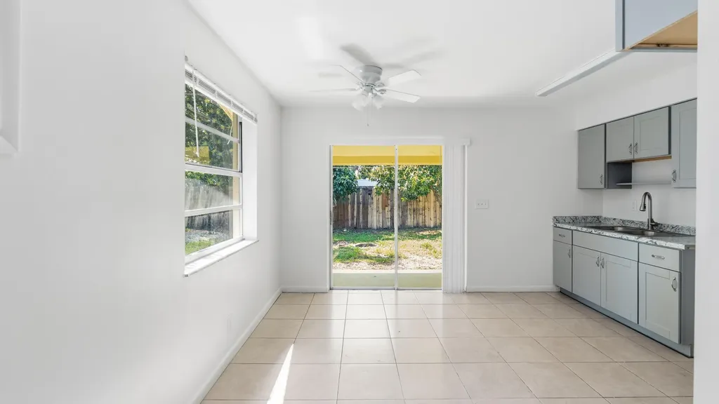 4453 Stevens Road Lake Worth Beach FL 33461