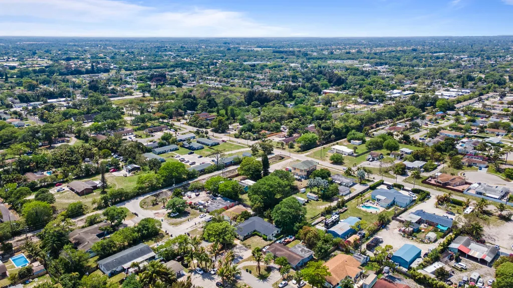 4453 Stevens Road Lake Worth Beach FL 33461