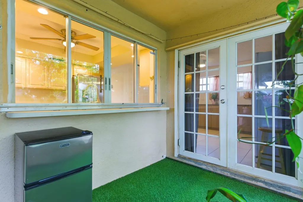 10691 NW 26th Place Sunrise FL 33322