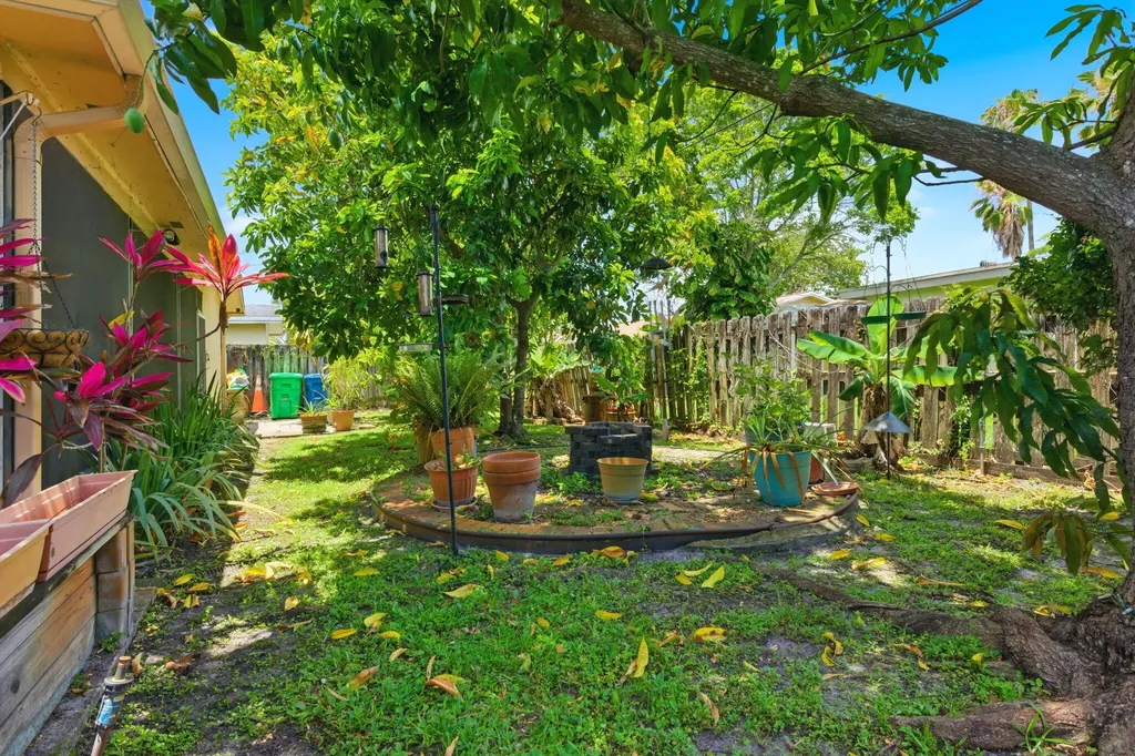 10691 NW 26th Place Sunrise FL 33322