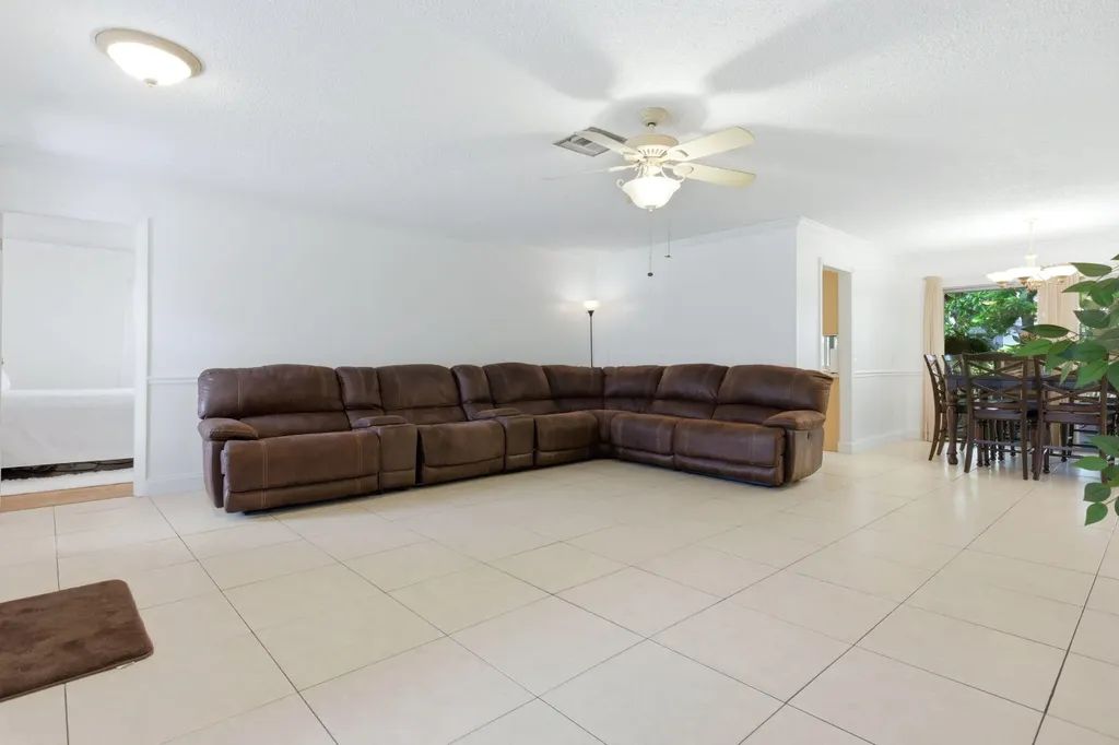 10691 NW 26th Place Sunrise FL 33322