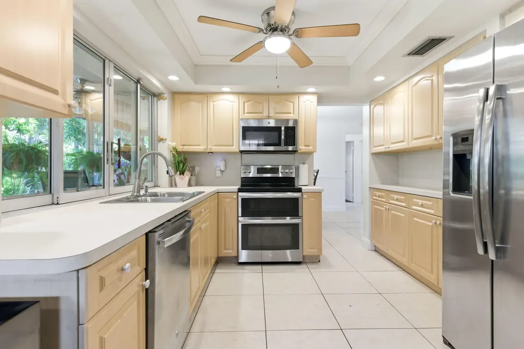 10691 NW 26th Place Sunrise FL 33322