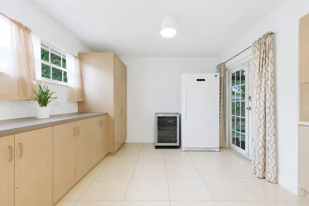 10691 NW 26th Place Sunrise FL 33322