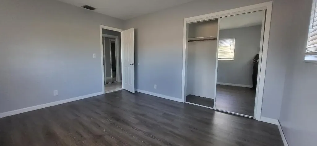 5240 NE 14th Way Fort Lauderdale FL 33334
