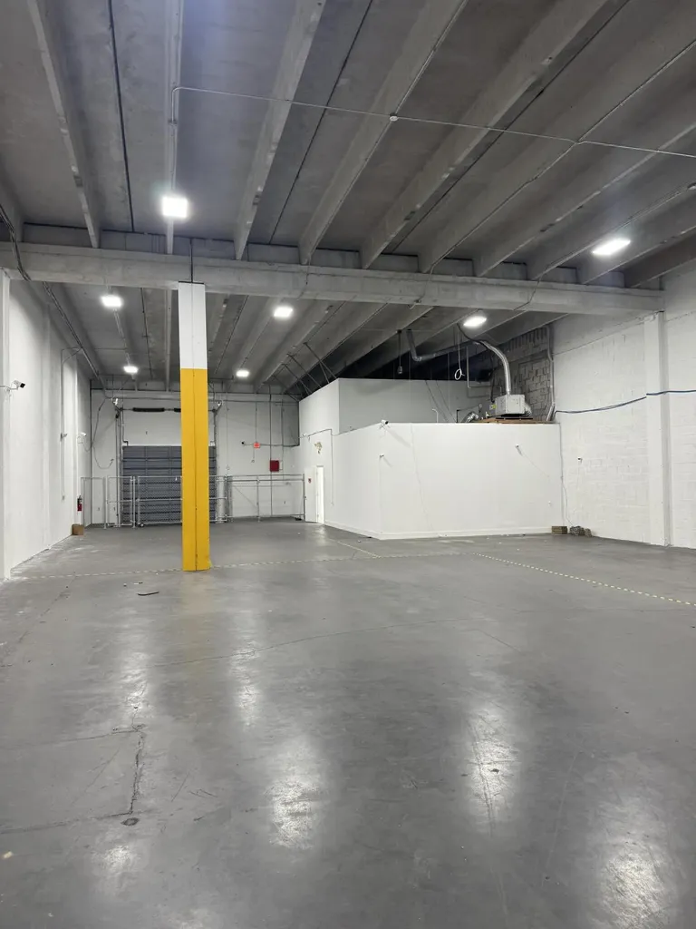 2710 NW 72nd Avenue Miami FL 33122