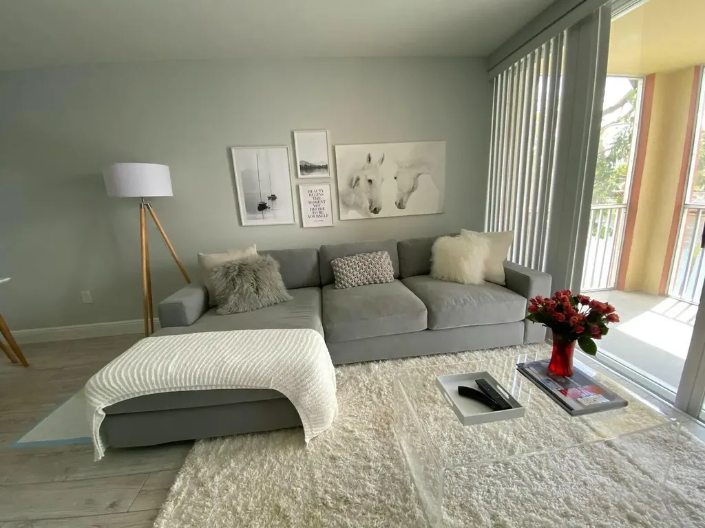 1750 NE 191st Street North Miami Beach FL 33179