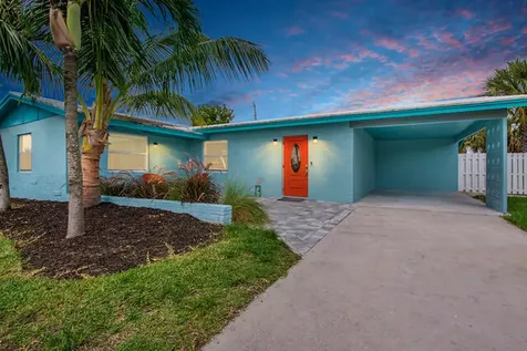 3131 Avenue H E Riviera Beach FL 33404