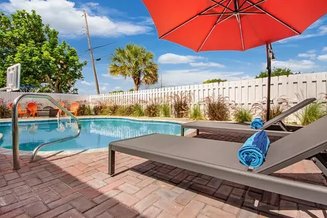 3131 Avenue H E Riviera Beach FL 33404