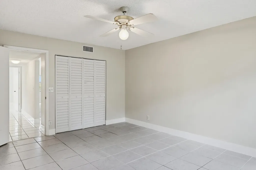 3242 Perimeter Drive Greenacres FL 33467