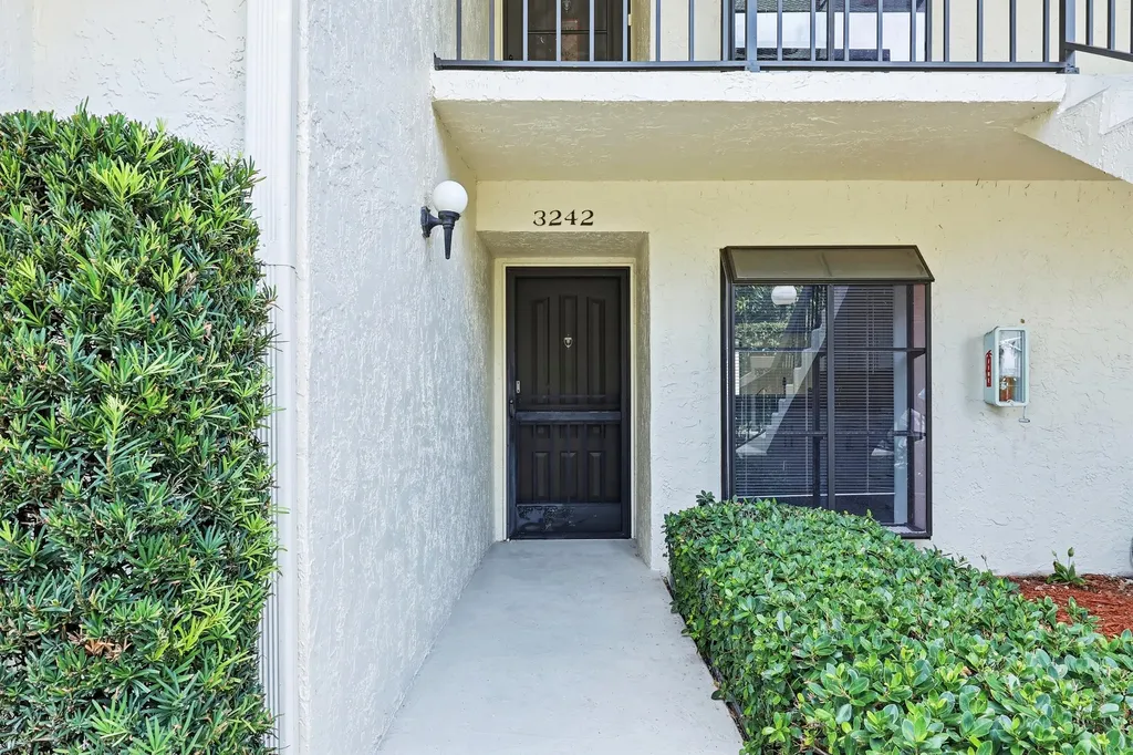 3242 Perimeter Drive Greenacres FL 33467