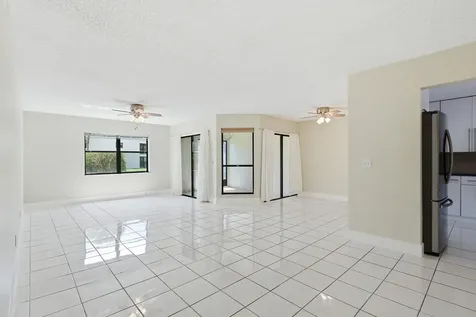 3242 Perimeter Drive Greenacres FL 33467