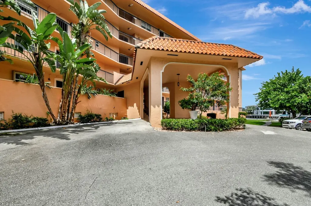 2871 N Ocean Boulevard Boca Raton FL 33431