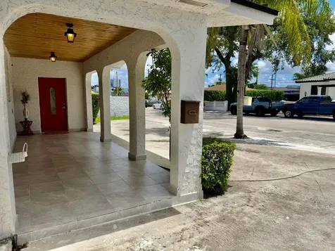 114 SW 57th Court Miami FL 33144