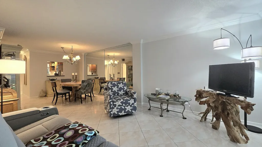 1161 Hillsboro Mile Hillsboro Beach FL 33062