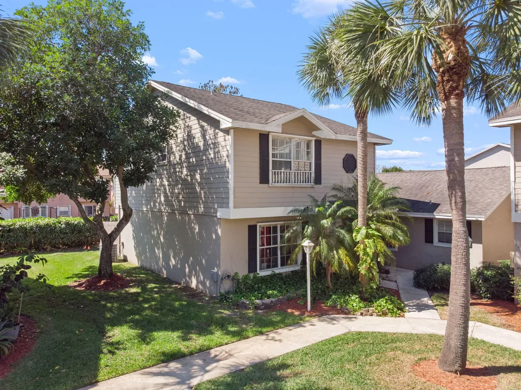 12212 NW 36th Place Sunrise FL 33323