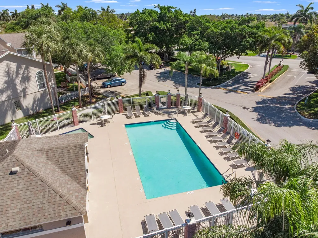 12212 NW 36th Place Sunrise FL 33323