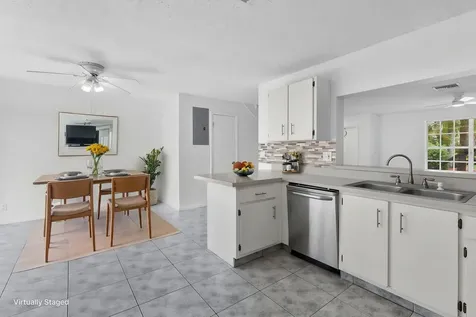 12212 NW 36th Place Sunrise FL 33323