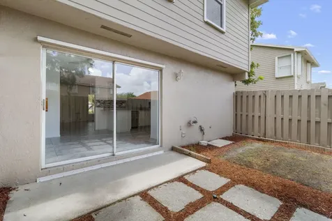 12212 NW 36th Place Sunrise FL 33323