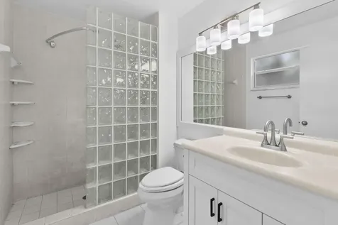 12212 NW 36th Place Sunrise FL 33323
