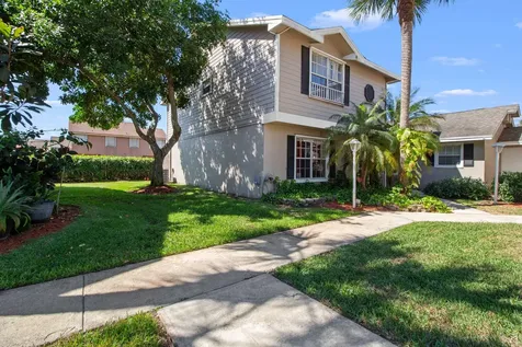 12212 NW 36th Place Sunrise FL 33323