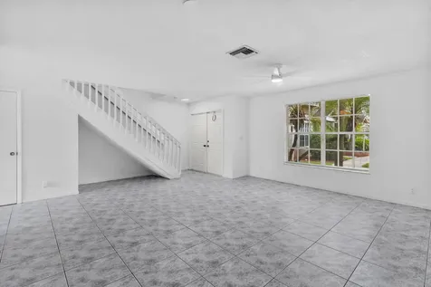 12212 NW 36th Place Sunrise FL 33323