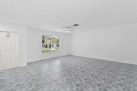 12212 NW 36th Place Sunrise FL 33323